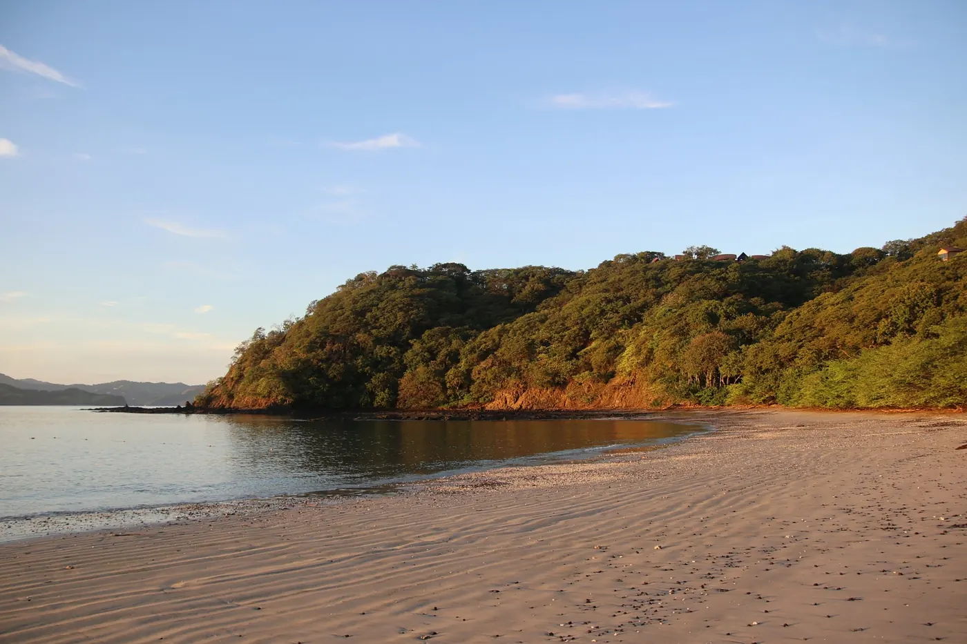 Playas del Coco Hostel & Budget Guide